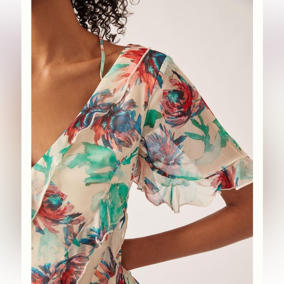 Anthropologie Soft Printed Mini Dress Size S Flutter Sleeves Watercolor Floral - Picture 2 of 12